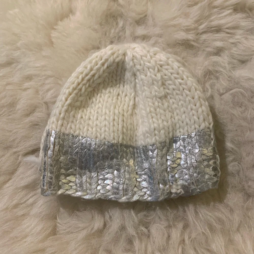 Blueberry Hill Bow Knit Hat
